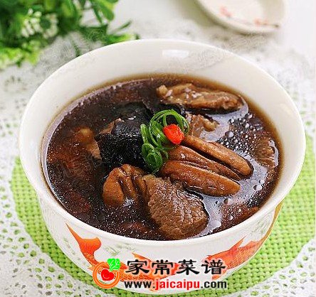 黄精胡桃牛肉汤