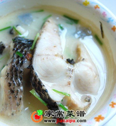 黑鱼豆腐汤