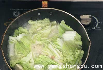 秘制白菜炖豆腐做法